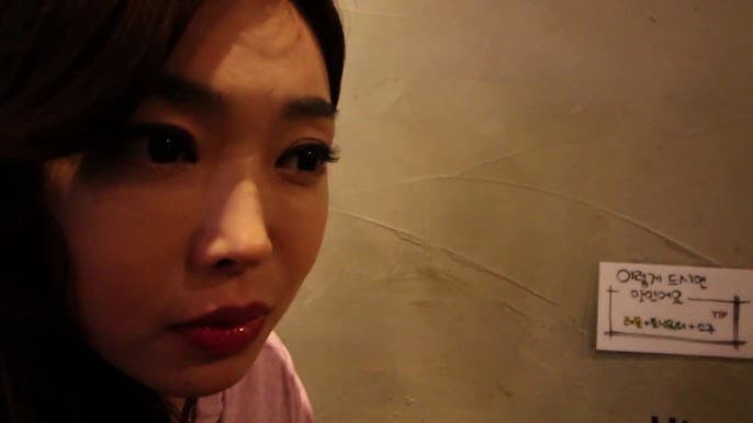 Phỏng Vấn Cô Diễn Viên Xinh Đẹp
